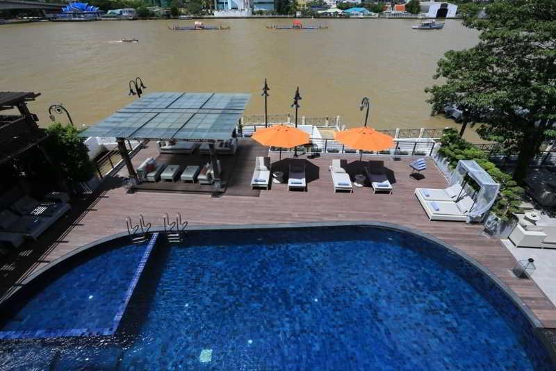 Riva Surya Bangkok Hotel Exterior photo